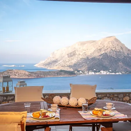 Sky & Sea View Retreat بيت للعطل