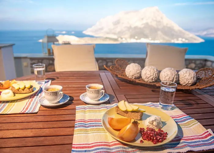 بيت للعطل Sky & Sea View Retreat