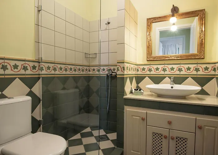 بيت للعطل Sky & Sea View Retreat *