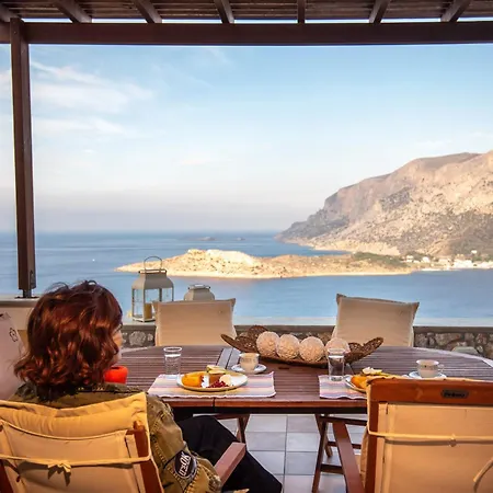 Nyaraló Sky & Sea View Retreat